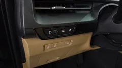 2022 Kia Carnival Diesel 9-Seater Prestige — фото 20