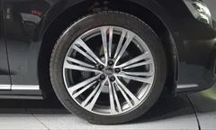 2023 Audi A8 50 TDI Quattro Premium — фото 5