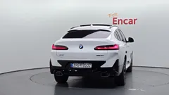 2023 BMW X4 xDrive20i M Sport — фото 4