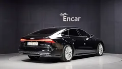 2021 Audi A7 45 TDI Quattro Premium — фото 2