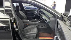 2021 Audi A7 45 TDI Quattro Premium — фото 11
