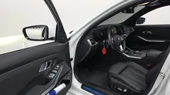 2023 BMW 3-Series 320d Touring — фото 10