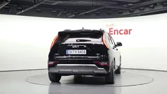 2022 Kia Niro Signature — фото 4