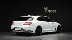 2023 Genesis G70 Gasoline 2.0T 4WD — фото 2