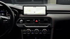 2023 Genesis G70 Gasoline 2.0T 4WD — фото 13