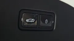 2023 Genesis G70 Gasoline 2.0T 4WD — фото 17
