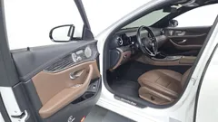2022 Mercedes-Benz E-Class E350 4MATIC Avantgarde — фото 10