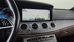 2022 Mercedes-Benz E-Class E350 4MATIC Avantgarde — фото 12