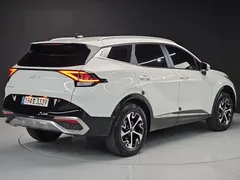 2023 Kia Sportage Signature 2WD — фото 3