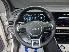 2023 Kia Sportage Signature 2WD — фото 15