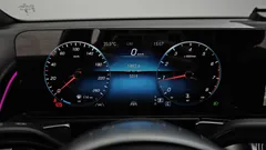 2023 Mercedes-Benz GLB-Class GLB250 4MATIC — фото 8
