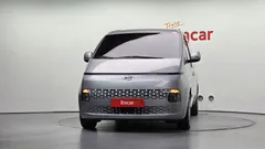 2023 Hyundai Staria Tourer 11-Seater — фото 3