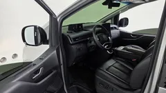 2023 Hyundai Staria Tourer 11-Seater — фото 11