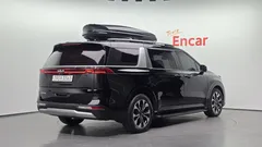 2023 Kia Carnival Diesel 9-Seater Prestige — фото 2