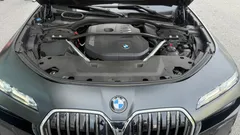 2023 BMW 7-Series 740i sDrive M Sport — фото 6