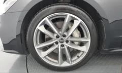 2022 Audi A7 55 TFSI Quattro Premium — фото 5
