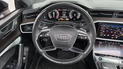 2022 Audi A7 55 TFSI Quattro Premium — фото 12