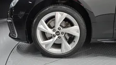 2022 Audi A4 40 TFSI Premium — фото 5