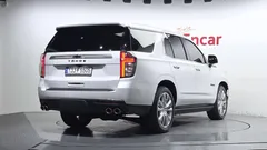 2022 Chevrolet Tahoe 6.2 Dark Knight 4WD — фото 2