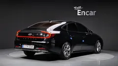 2022 Hyundai Sonata 2.0 — фото 2