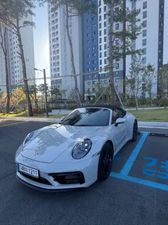 2023 Porsche 911 Carrera GTS Cabriolet — фото 17