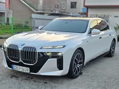 2023 BMW 7-Series 740i sDrive M Sport — фото 2