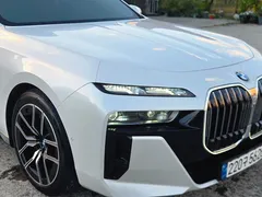 2023 BMW 7-Series 740i sDrive M Sport — фото 3