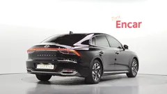 2023 Hyundai Grandeur Exclusive — фото 2