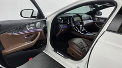 2022 Mercedes-Benz E-Class E350 4MATIC Avantgarde — фото 10