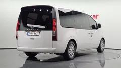 2023 Hyundai Staria Tourer 9-Seater — фото 2