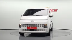 2023 Hyundai Staria Tourer 9-Seater — фото 3
