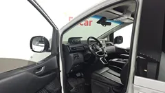 2023 Hyundai Staria Tourer 9-Seater — фото 10
