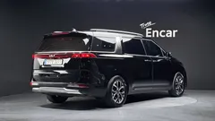 2023 Kia Carnival Diesel 9-Seater Noblesse — фото 2