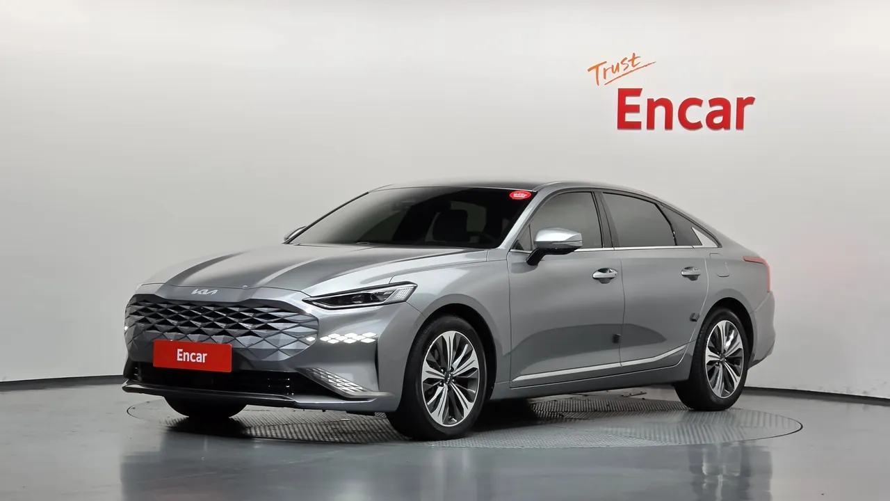 2022 Kia K8 Signature