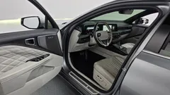 2022 Kia K8 Signature — фото 10