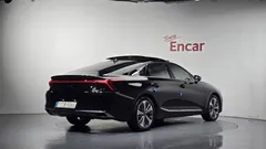 2023 Kia K8 Signature — фото 2