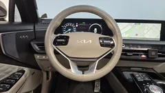 2023 Kia K8 Signature — фото 16