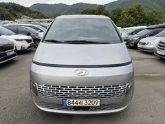 2022 Hyundai Staria Cargo 3-Seater — фото 1