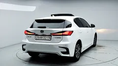 2020 Lexus CT200h 1.8 Supreme — фото 4
