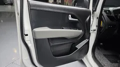 2023 Kia Ray Prestige — фото 16