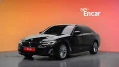 2022 BMW 5-Series 520i Luxury — фото 1