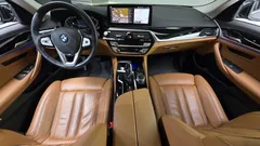 2022 BMW 5-Series 520i Luxury — фото 7