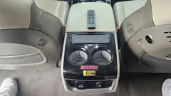 2023 Kia Carnival Diesel 7-Seater Hi-Limousine — фото 18