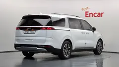 2023 Kia Carnival Gasoline 9-Seater Prestige — фото 2