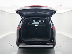 2023 Kia Carnival Diesel 7-Seater Signature — фото 6