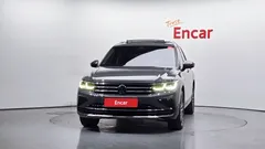 2023 Volkswagen Tiguan 2.0 TDI 4Motion Prestige — фото 3
