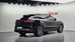 2023 Porsche Cayenne 3.0 Coupe — фото 2