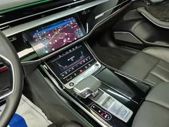 2021 Audi A8 55 TFSI Quattro Premium LWB — фото 20