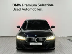 2022 BMW 5-Series 520i M Sport — фото 3