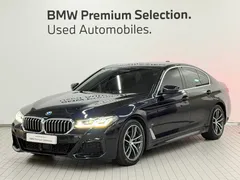 2022 BMW 5-Series 520i M Sport — фото 9